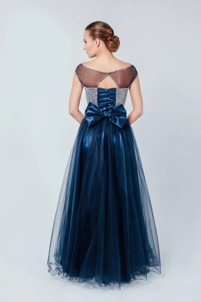 ---Elegant dark blue dress for special occasions with bateau neckline--