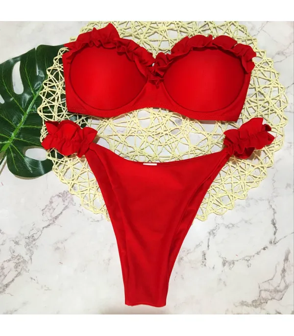 Bikini red rouges