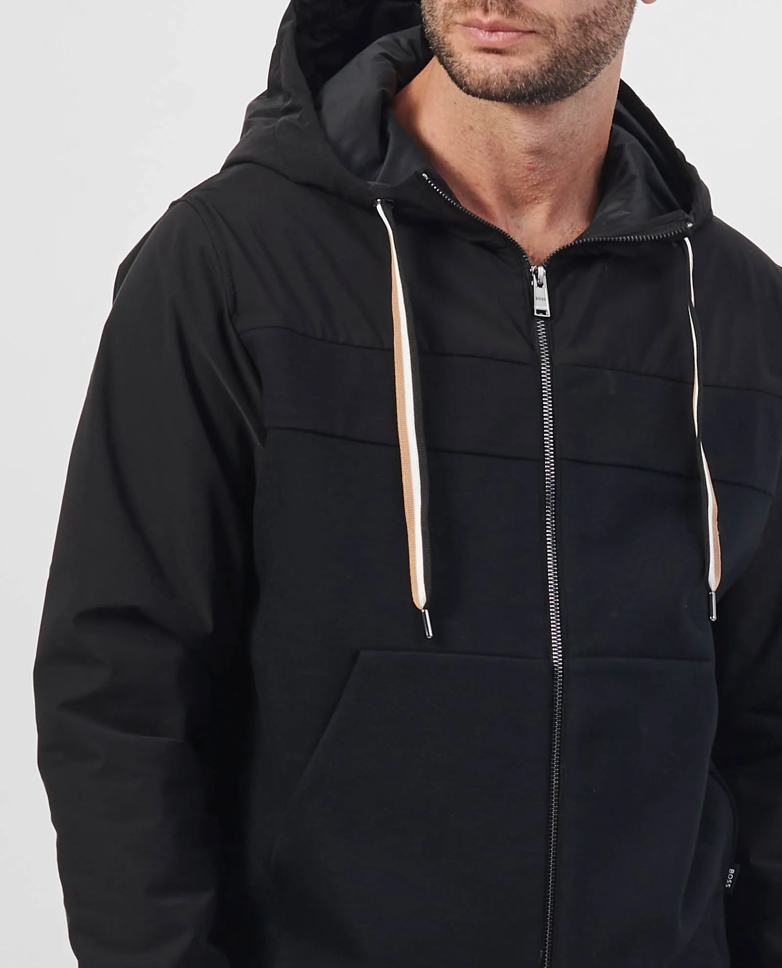 BOSS      Felpa uomo di Boss fullzip nera con cappuccio